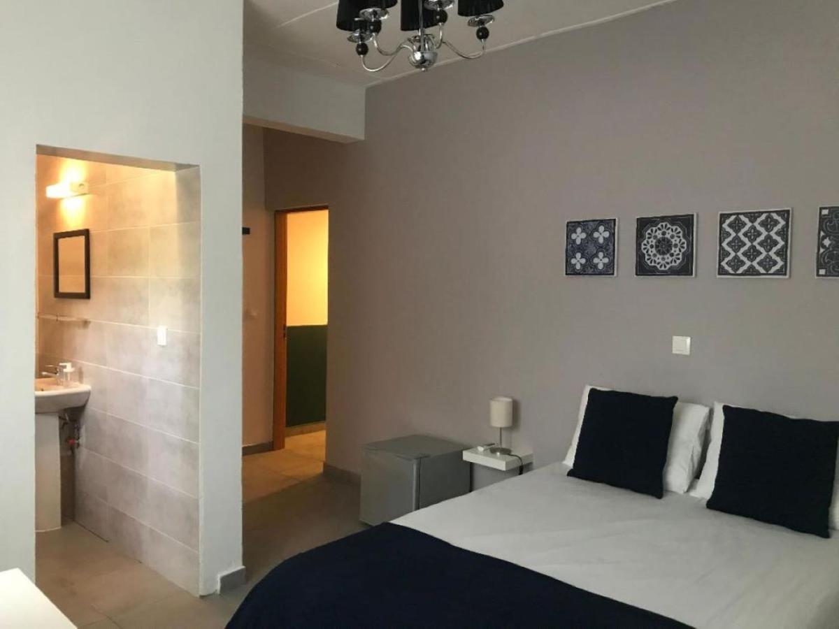 La Villa M Конакри Экстерьер фото